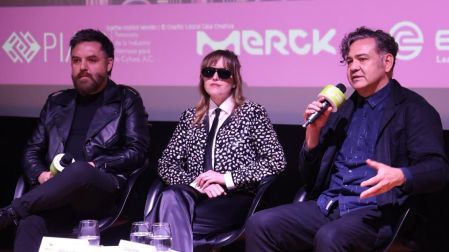 Denise Gutiérrez y Dos Contrabajos en conferencia de prensa