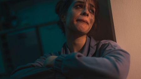 Mujer en con depresión posparto