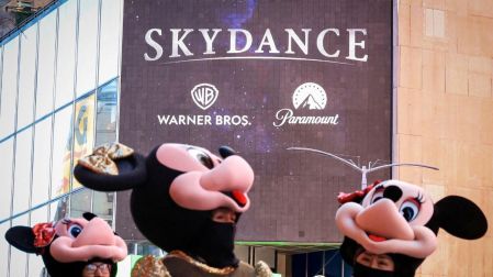 ¿Cuál es la fortuna de David Ellison? Recibe 150 mdd tras compra de Warner Bros por Paramount.