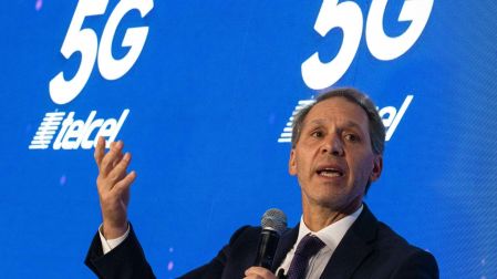 Lograr inclusión en IA necesita de inversiones: Daniel Hajj, CEO de América Móvil