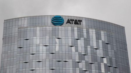 ¿Qué pasará con tu línea de AT&T tras la venta de su negocio en México?