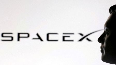 ¿La salida a bolsa de SpaceX convertirá a Elon Musk en el primer billonario del mundo?