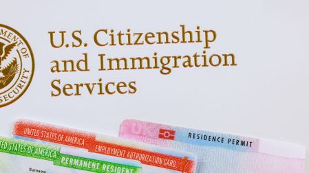 Ciudadanía en Estados Unidos: los casos en que la Green Card no exige esperar 5 años