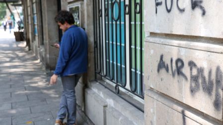 Airbnb se convirtió en un negocio depredador de vivienda; así afecta a México