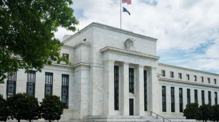 Mercado de bonos del Tesoro de EU vuelve a repuntar; Fed manda mensaje