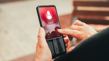 ¿Qué es la estafa del sí por teléfono? Expertos alertan sobre este fraude