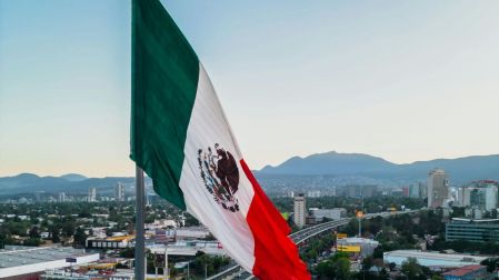 México se estanca en gobierno digital y desciende en el ranking de la OCDE.