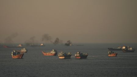 Irán podrá vender petróleo y combustible de inmediato, según el acuerdo con EU
