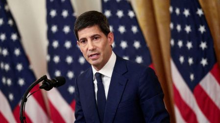 Primera decisión de Warsh: Fed congela tasas de interés en un rango de 3.50-3.75%