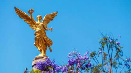 ¿Por qué se construyó el angel de la independencia?