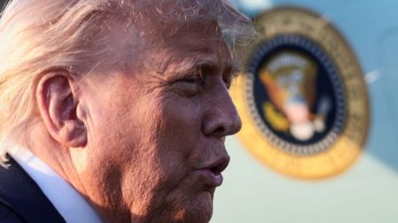 Trump defiende acuerdo con Irán y afirma que evitó una “catástrofe económica”.