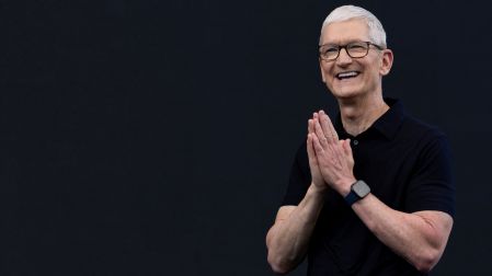 Auge de la IA provocará que suban de precio los iPhone: Tim Cook