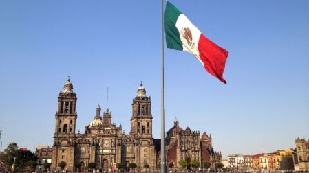 México cae del lugar 55 al 62 en competitividad, según Ranking Mundial