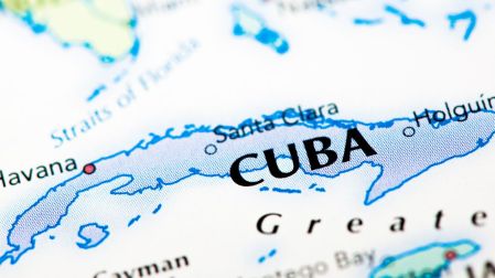 ¿Las reformas económicas aprobadas en Cuba pueden poner fin a la crisis?