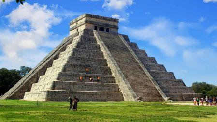 Alertan debilidad del turismo en México; cae gasto promedio por turista