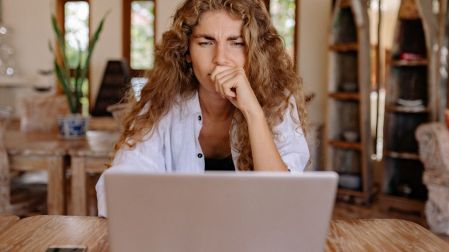 Cuidado con ofertas falsas de empleo en el Mundial: así roban tu información personal