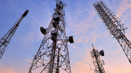 Empresas buscan tener espectro para 2027: proceso de licitación iniciará en agosto.