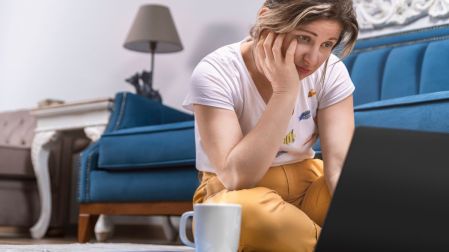 Recortes de empleo: No es la IA, es la reducción de costos en las empresas