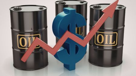 Apertura del estrecho de Ormuz sigue siendo frágil y genera volatilidad en el petróleo.