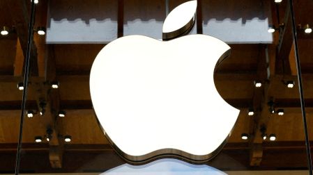 Apple analiza comprar chips a fabricante de China para que sus productos no suban de precio