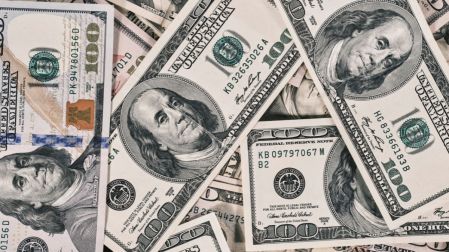 Récord global de riqueza: 2,600 personas se volvieron millonarias cada día, según UBS.