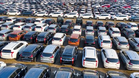 Hipercompetencia de marcas chinas debilita hasta 40% la rentabilidad en venta de vehículos