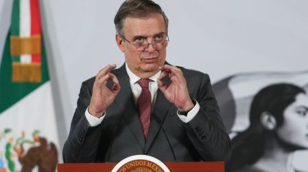 Ebrard presenta estrategia para fortalecer la economía ante la no renovación del T-MEC