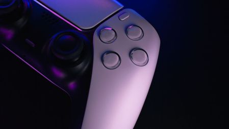 Sony eliminará los juegos físicos de PlayStation; fans amenazan con dejar de apoyar la marca.