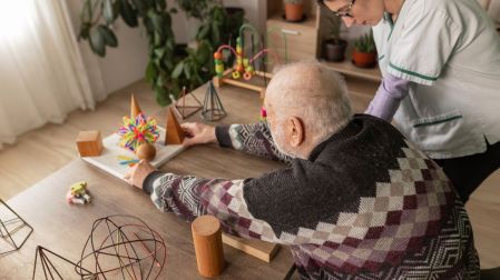 ¿A qué edad comienza la enfermedad de Alzheimer?