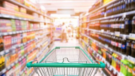 Ni el Mundial impulsó el consumo: caen las ventas de las cadenas comerciales.