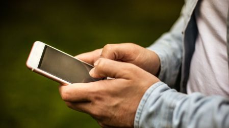 ¿Las SIM con roaming quedan fuera del registro de líneas móviles?