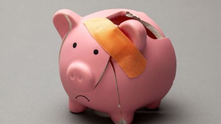 Retiros por desempleo en Afores rompen récord: mexicanos sacan más de 4 mil mdp.