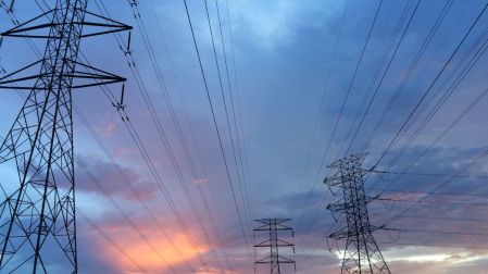 América Latina enfrenta el desafío de garantizar energía para la industria.