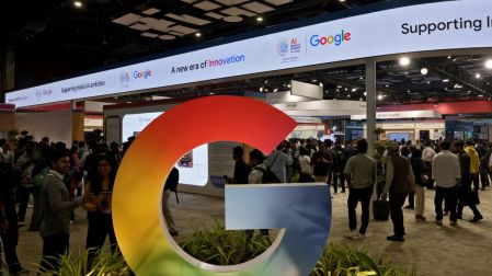 UE multa a Google con 890 millones de euros y eleva tensión comercial con EU.