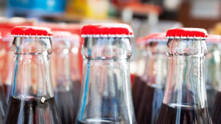 El Mundial impulsó a Coca-Cola Femsa: sus acciones subieron 5.73%.