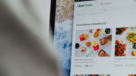 Uber Eats busca impulsar innovación en ecosistema.