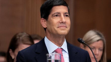 Guardan las tijeras: Fed mantiene tasas en el rango de 3.50 al 3.75%