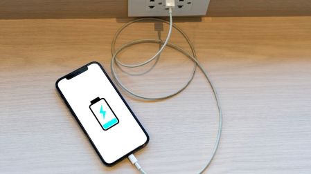 Mantener la batería entre 20% y 80% ayuda a prolongar su vida útil.