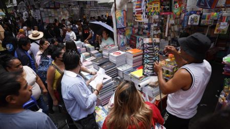 Regreso a clases será más caro: familias gastarán hasta 10 mil pesos por alumno.
