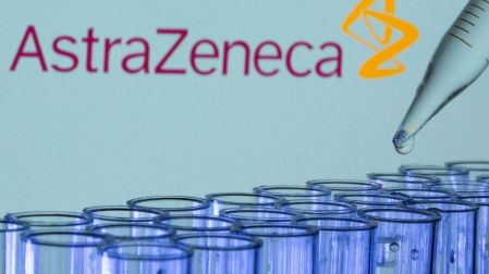 AstraZeneca y Bristol Myers analizan fusión; formarían grupo con valor de 400 mil mdd