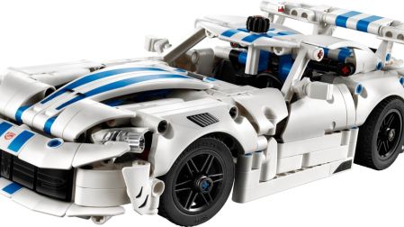 El Viper también llega a la serie Technic