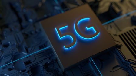 Industrias podrán desplegar redes privadas 5G, según datos de Ericsson