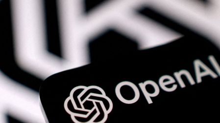 OpenAI pausa desarrollo de su modelo de IA Astra por riesgo crítico de ciberseguridad.