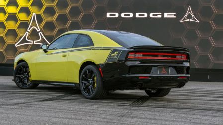 Dodge Charger Super Bee Launch Edition