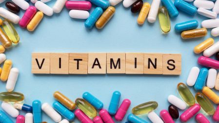 ¿Es malo automedicarse con vitaminas?
