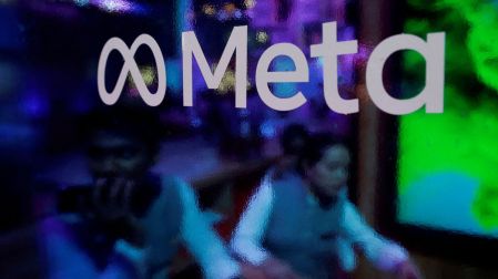 Meta enfrenta su mayor juicio en EU; pagaría multa de hasta 1.4 billones de dólares.