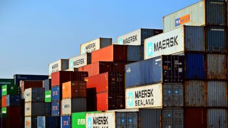 ¿Qué es el dumping y cómo afecta al comercio?