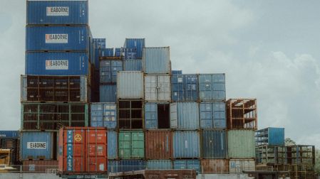 ¿Qué es el dumping y cómo afecta al comercio?