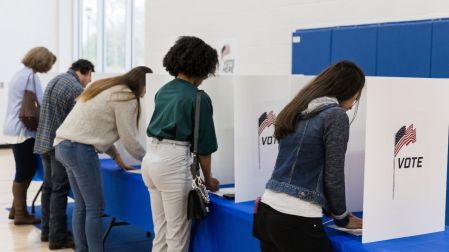 T-MEC continuará pese a elecciones intermedias en EU e incertidumbre comercial.