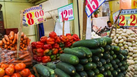 Inflación en México alcanza 3.26% en la primera quincena de agosto: Inegi